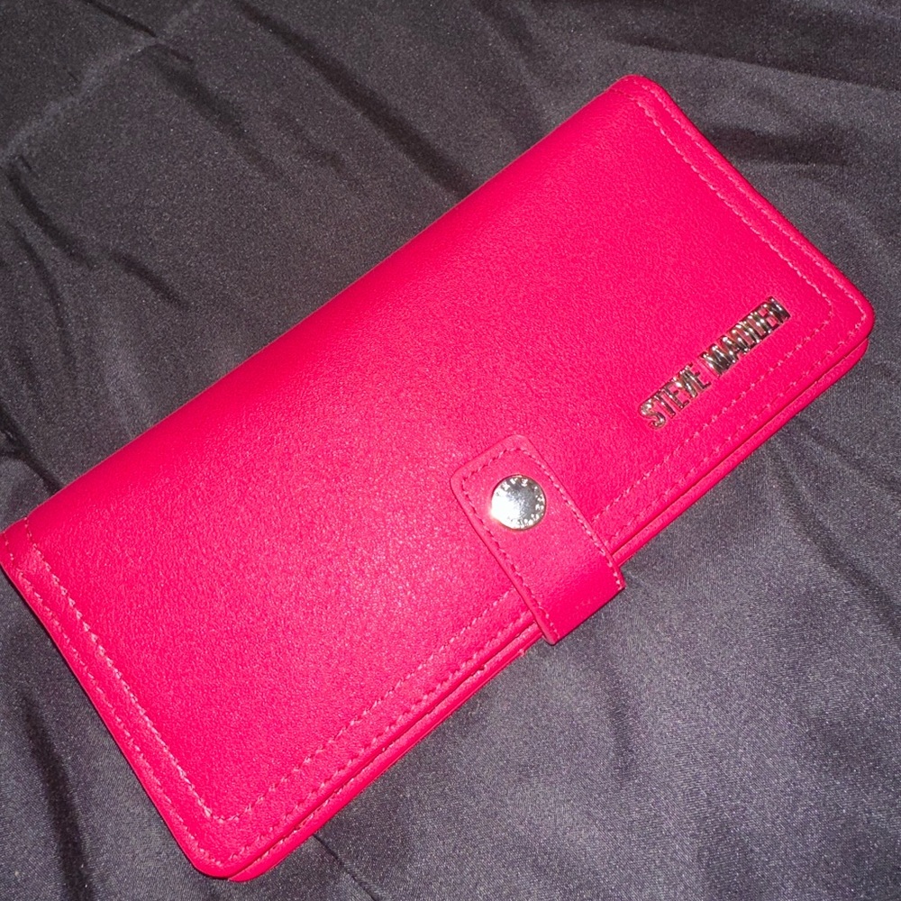 Steve Madden Wallet